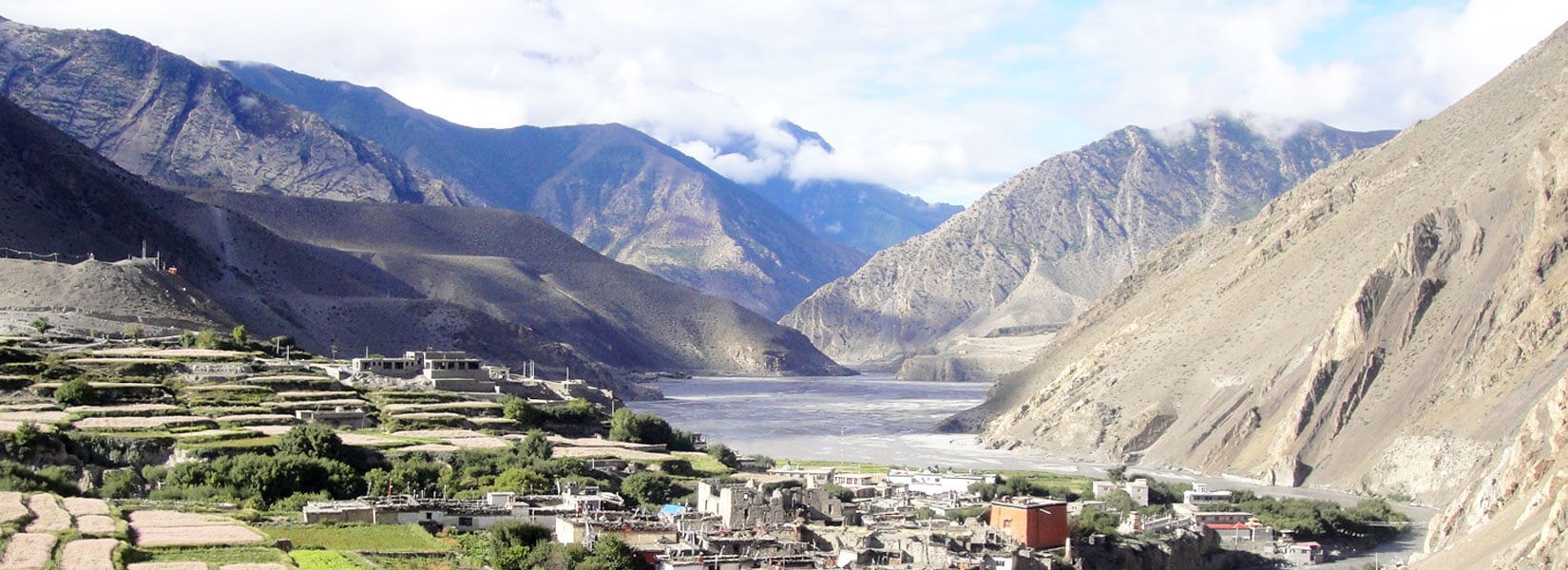 upper mustang trekking