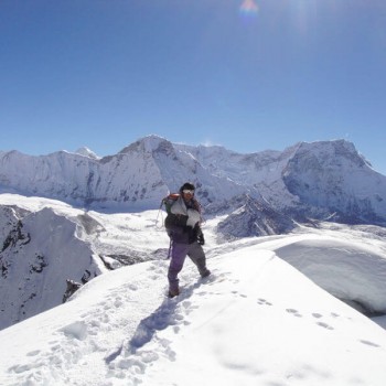 Makalu Sherpani Col Trek Sherpa Guide