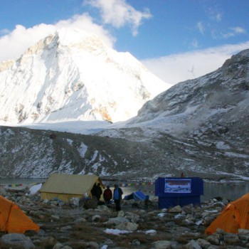 Baruntse Base Camp 5500 Meter